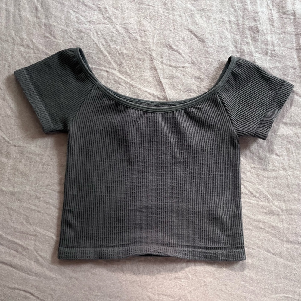Charcoal Ribbed Off-the-Shoulder Women's Top